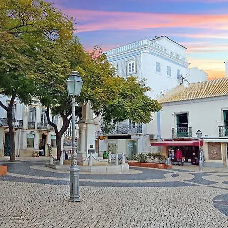 Hillstop Townhouse Λάγος